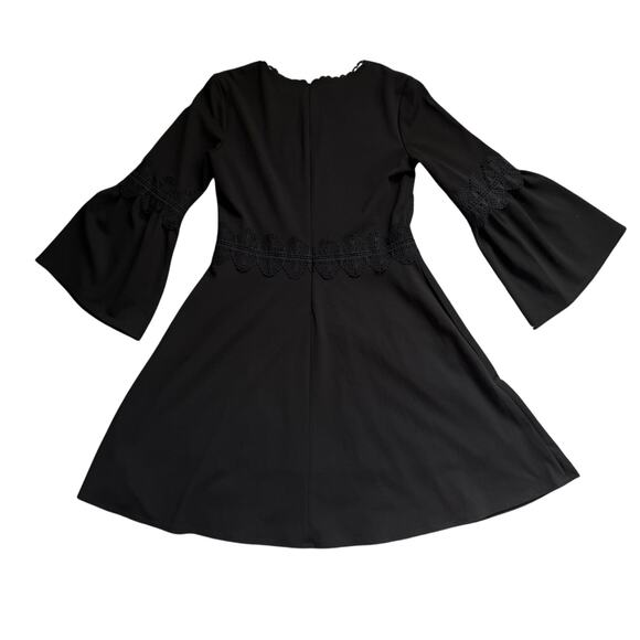 Banana Republic Black Bell Sleeve Dress Lace Trim A-Line Size 8 - Picture 7 of 11